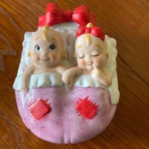 Lefton Kewpie trinket box